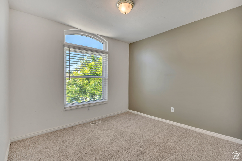 1644 N 160 W Layton, UT 84041