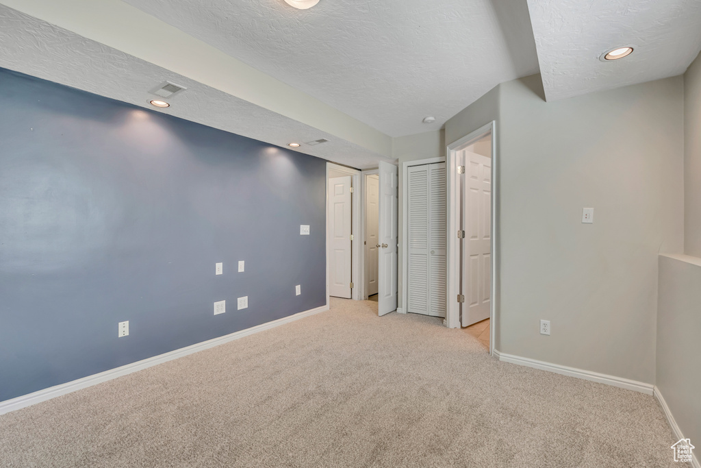 1644 N 160 W Layton, UT 84041