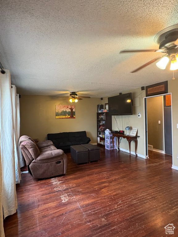 1315 W GILLESPIE AVE Salt Lake City, UT 84104