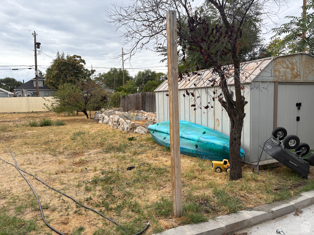 1315 W GILLESPIE AVE Salt Lake City, UT 84104