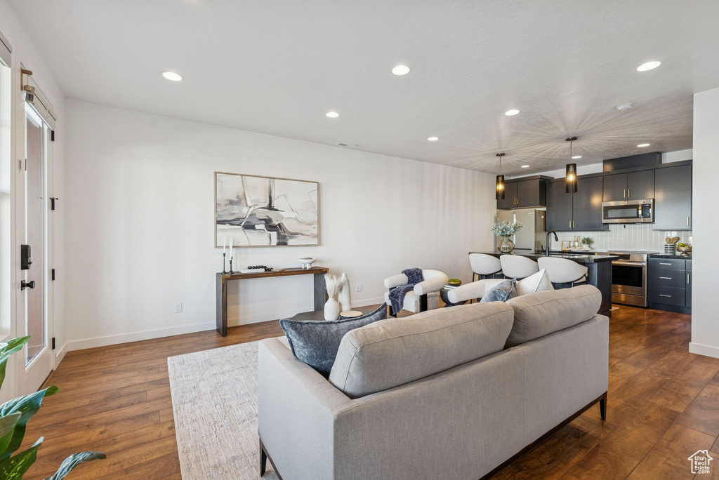 11211 S KESTREL RISE RD South Jordan, UT 84009