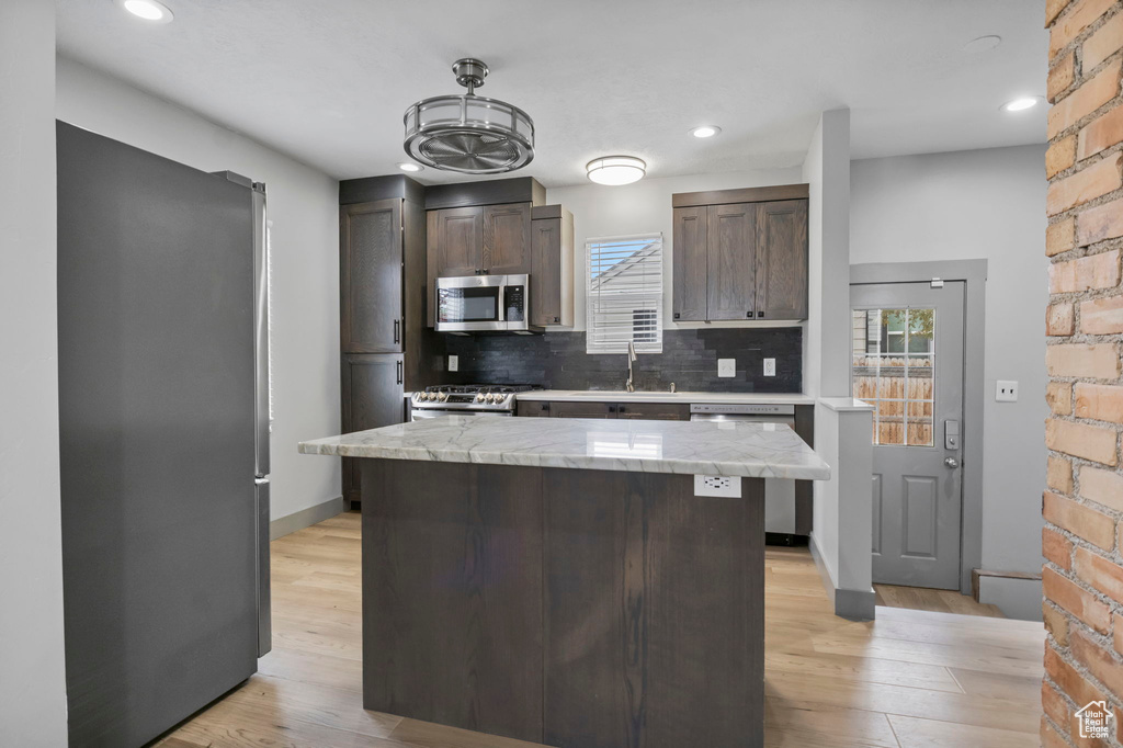 Photo 6 for MLS #2113661 at 746 E Zenith Ave