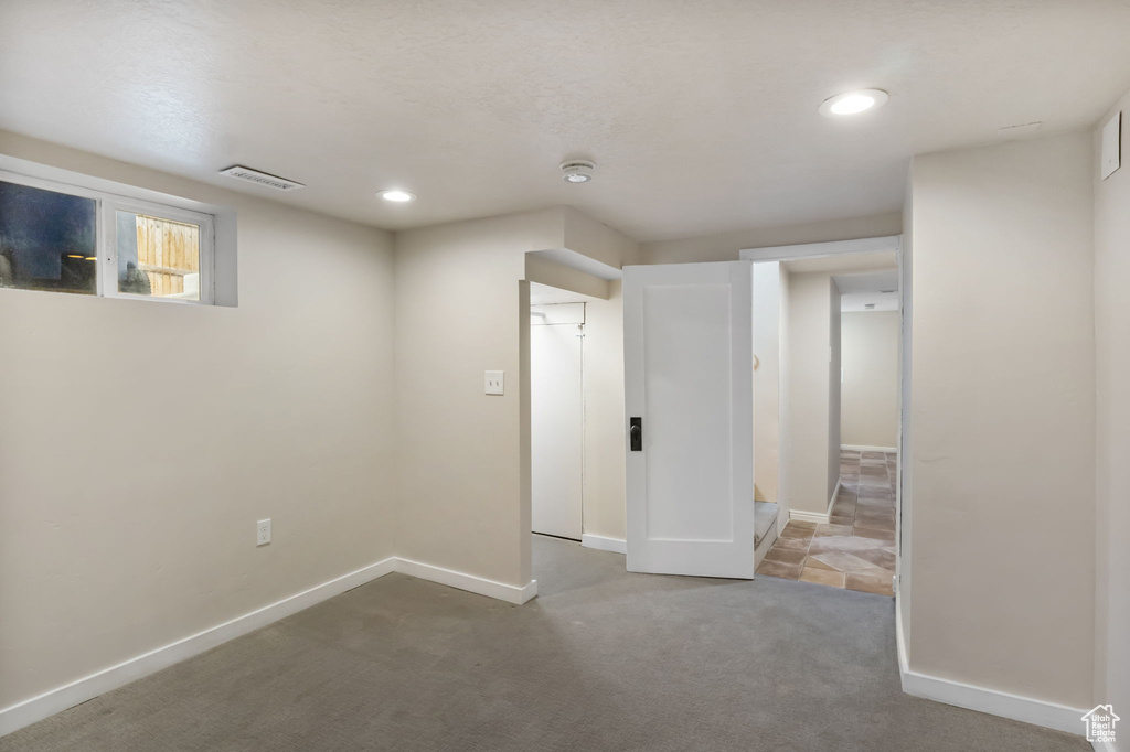 Photo 17 for MLS #2113661 at 746 E Zenith Ave