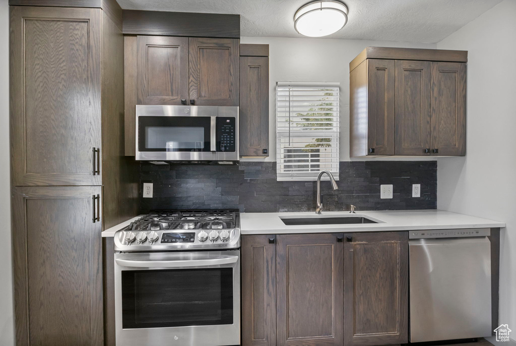 Photo 8 for MLS #2113661 at 746 E Zenith Ave