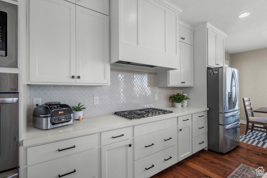 6644 W SKY BIRD CIR Herriman, UT 84096