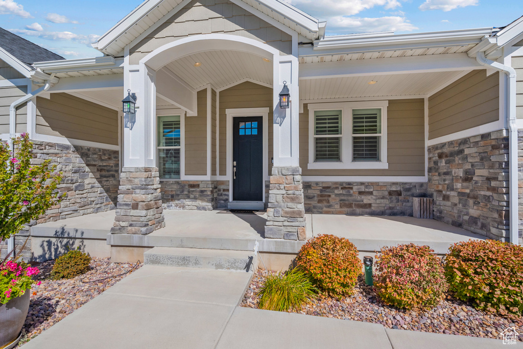 6644 W SKY BIRD CIR Herriman, UT 84096