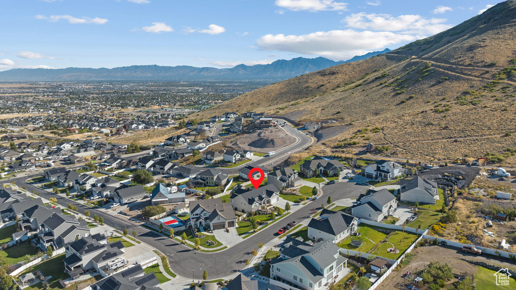 6644 W SKY BIRD CIR Herriman, UT 84096