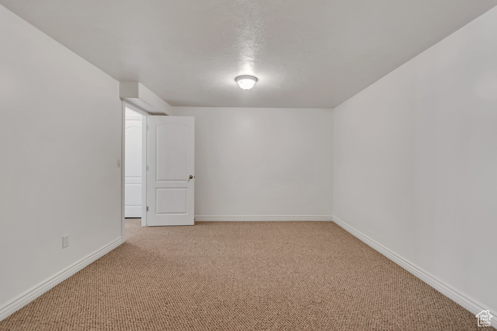 102 N ARCHMORE ST Saratoga Springs, UT 84043