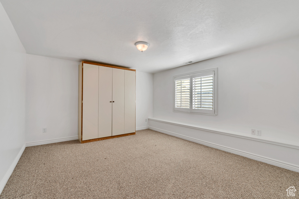 102 N ARCHMORE ST Saratoga Springs, UT 84043
