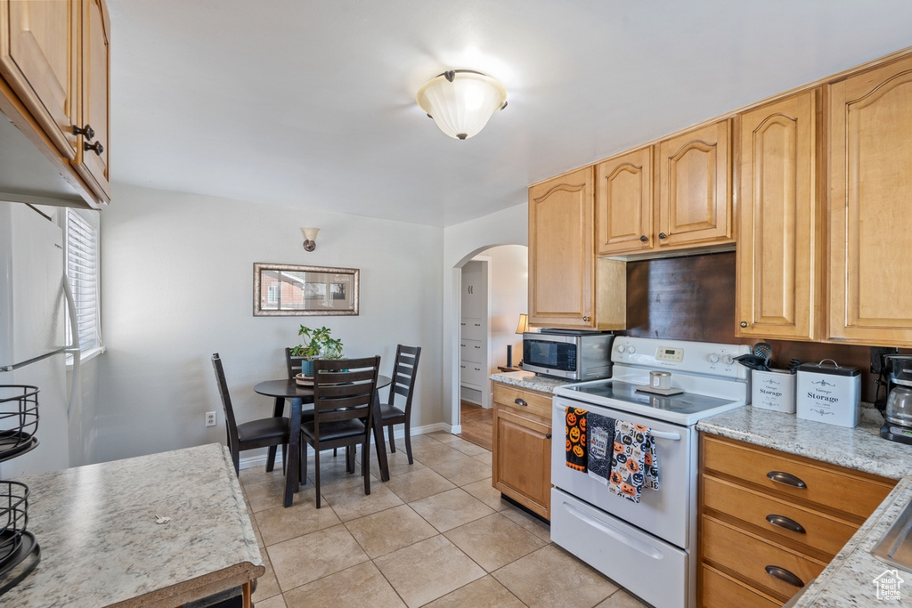 Photo 16 for MLS #2113671 at 241 S Quirk St #LOT67