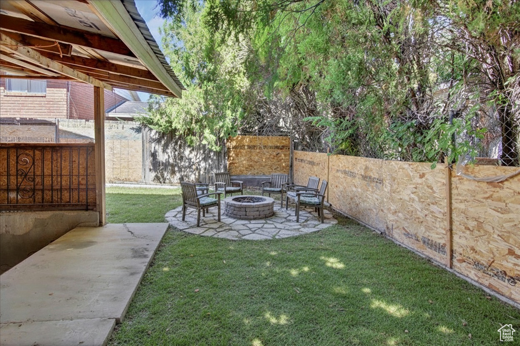 3321 S VALCREST DR West Valley City, UT 84119