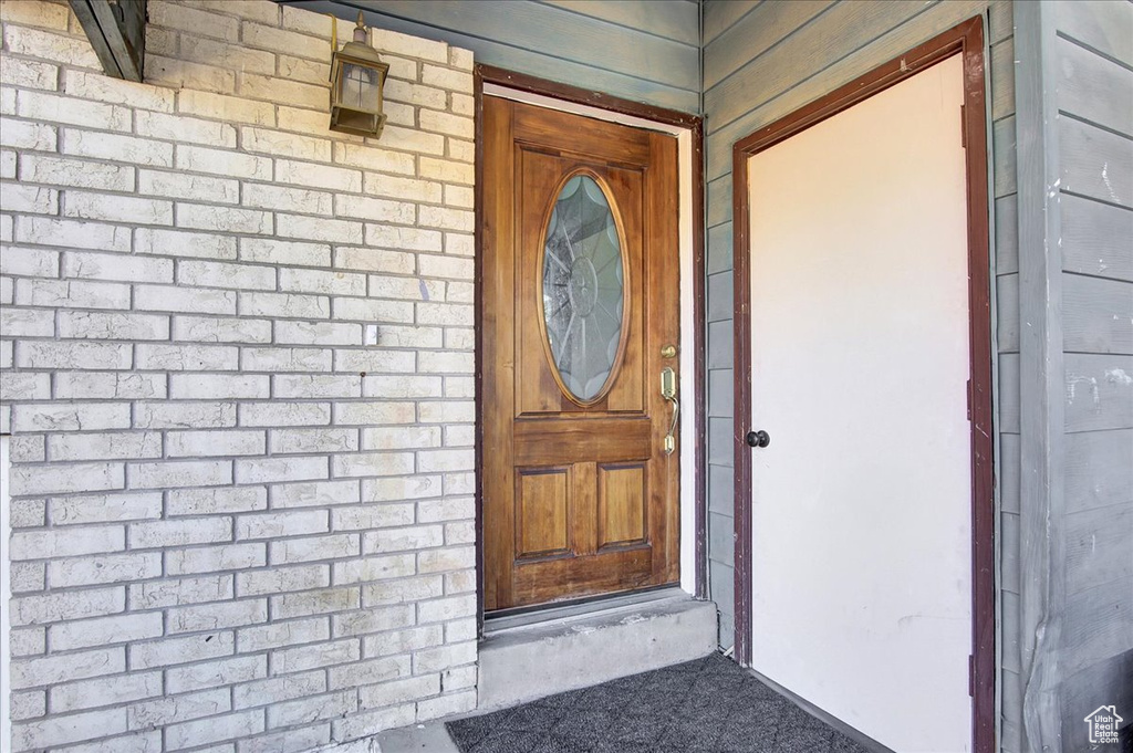 3321 S VALCREST DR West Valley City, UT 84119