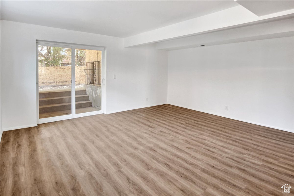 3321 S VALCREST DR West Valley City, UT 84119