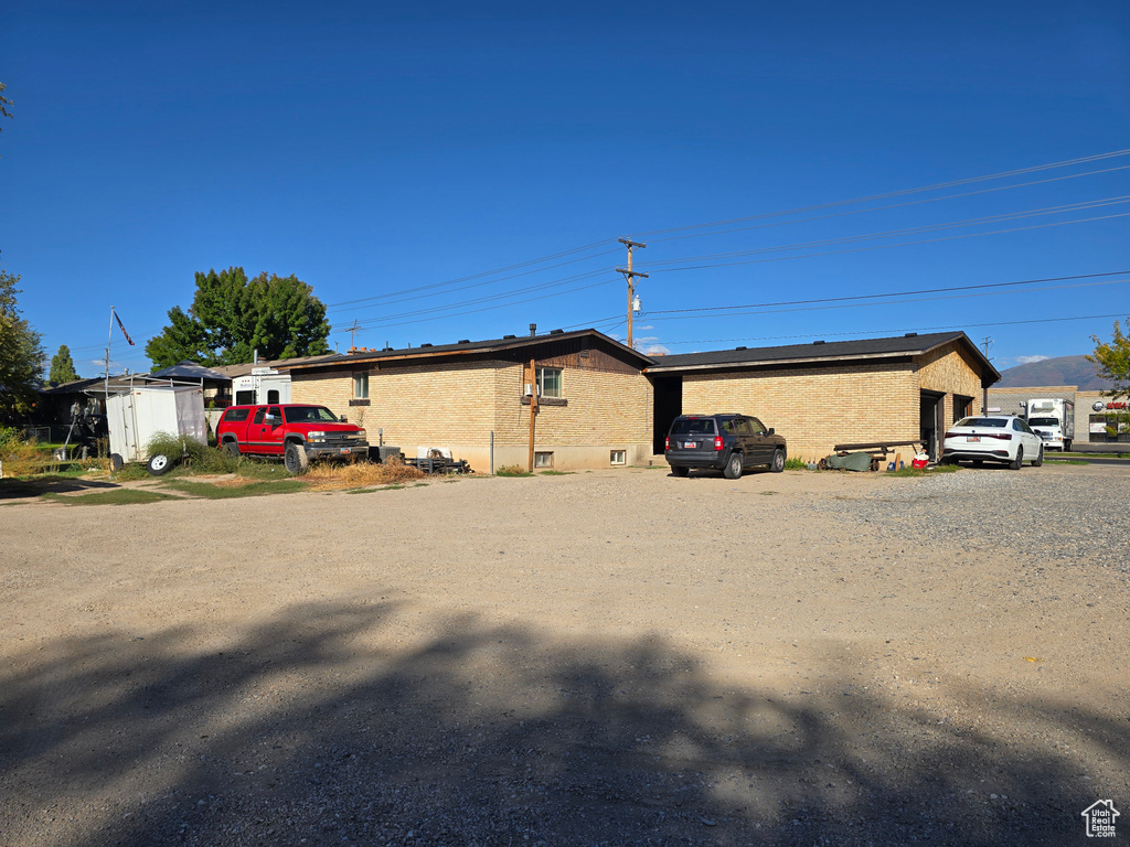 1622 S 1000 W Syracuse, UT 84075