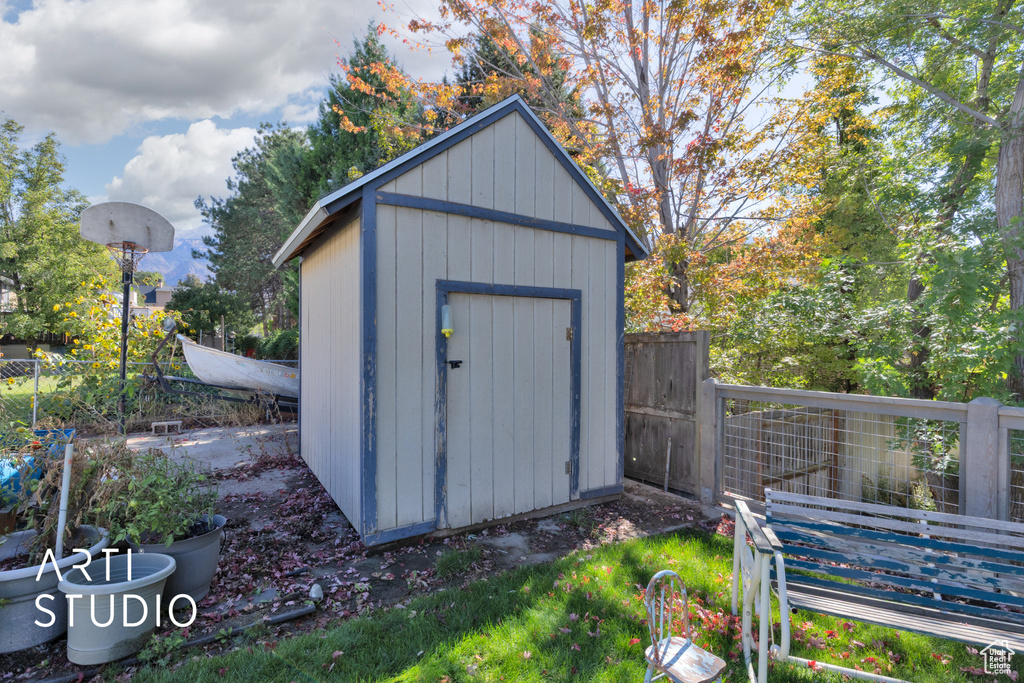 Photo 25 for MLS #2113687 at 2056 E Meadow Lark Way