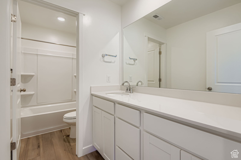 Photo 12 for MLS #2113703 at 182 E Clear Granite Way