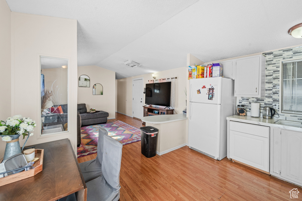 Photo 6 for MLS #2113705 at 1150 N 200 West #6