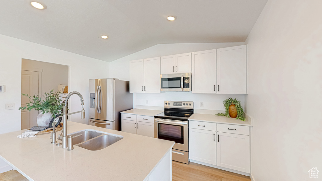 Photo 3 for MLS #2113706 at 1832 S 360 West