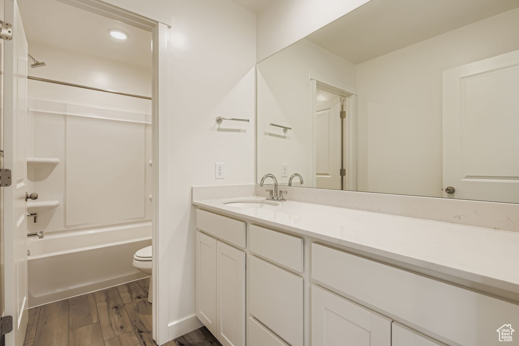 Photo 9 for MLS #2113711 at 217 E Clear Granite Way