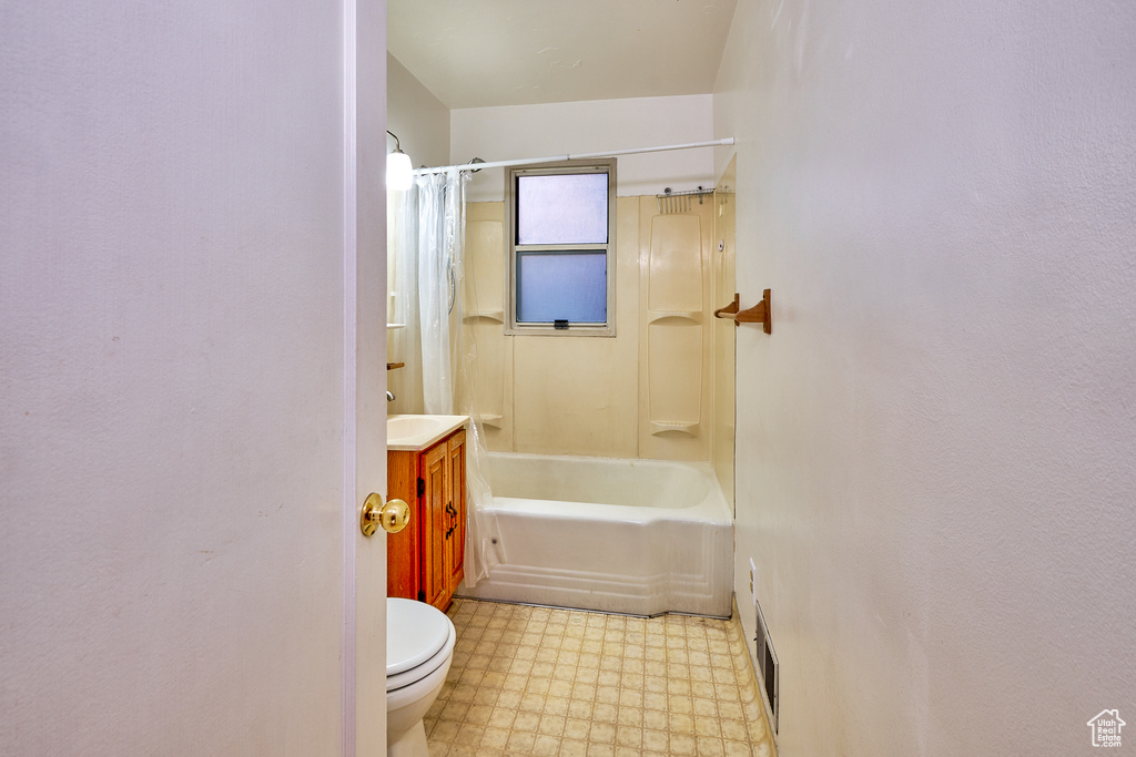Photo 15 for MLS #2113717 at 828 N 600 West