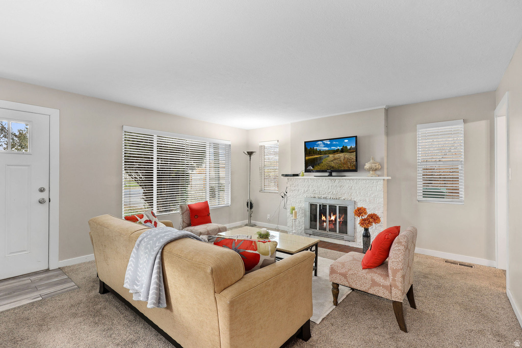 553 CLARK ST Woods Cross, UT 84010