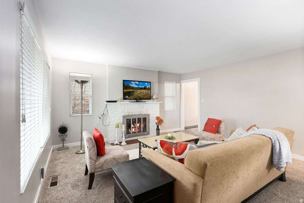 553 CLARK ST Woods Cross, UT 84010