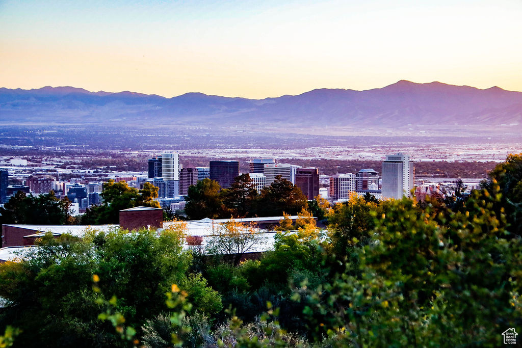 833 E 13TH AVE Salt Lake City, UT 84103