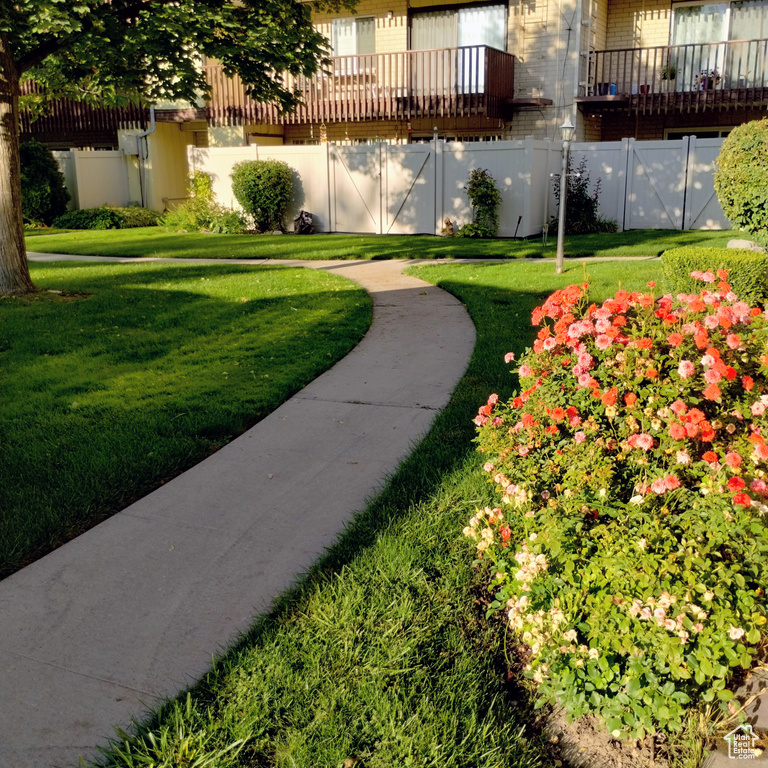 664 N OAKLEY ST #E101 Salt Lake City, UT 84116