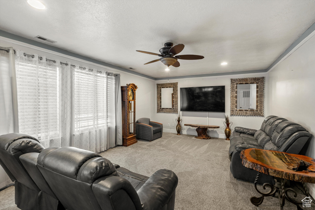 2002 E DEER RUN DR RUN South Weber, UT 84405
