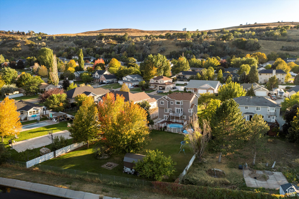 2002 E DEER RUN DR RUN South Weber, UT 84405