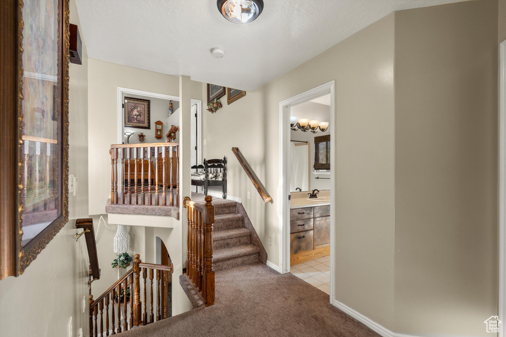 2002 E DEER RUN DR RUN South Weber, UT 84405