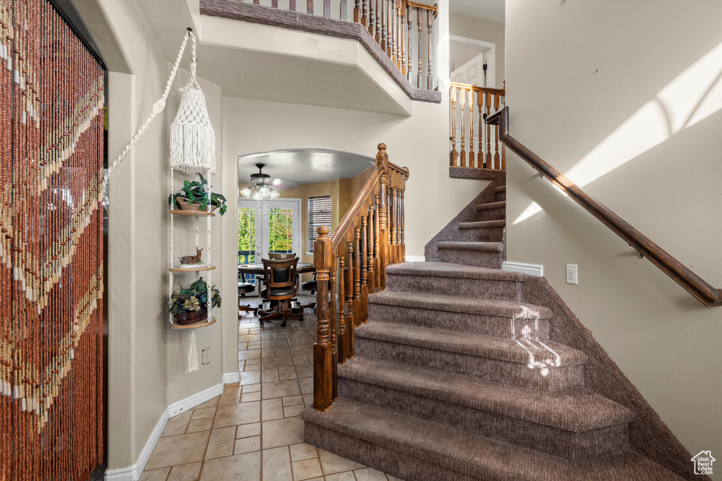2002 E DEER RUN DR RUN South Weber, UT 84405