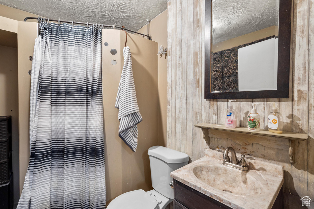 2002 E DEER RUN DR RUN South Weber, UT 84405