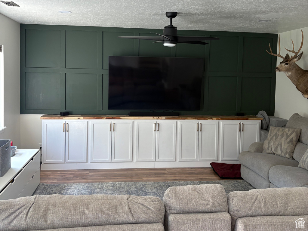 699 COUNTRY CLUB DR Stansbury Park, UT 84074
