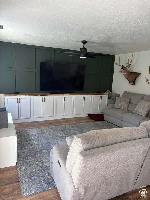 699 COUNTRY CLUB DR Stansbury Park, UT 84074