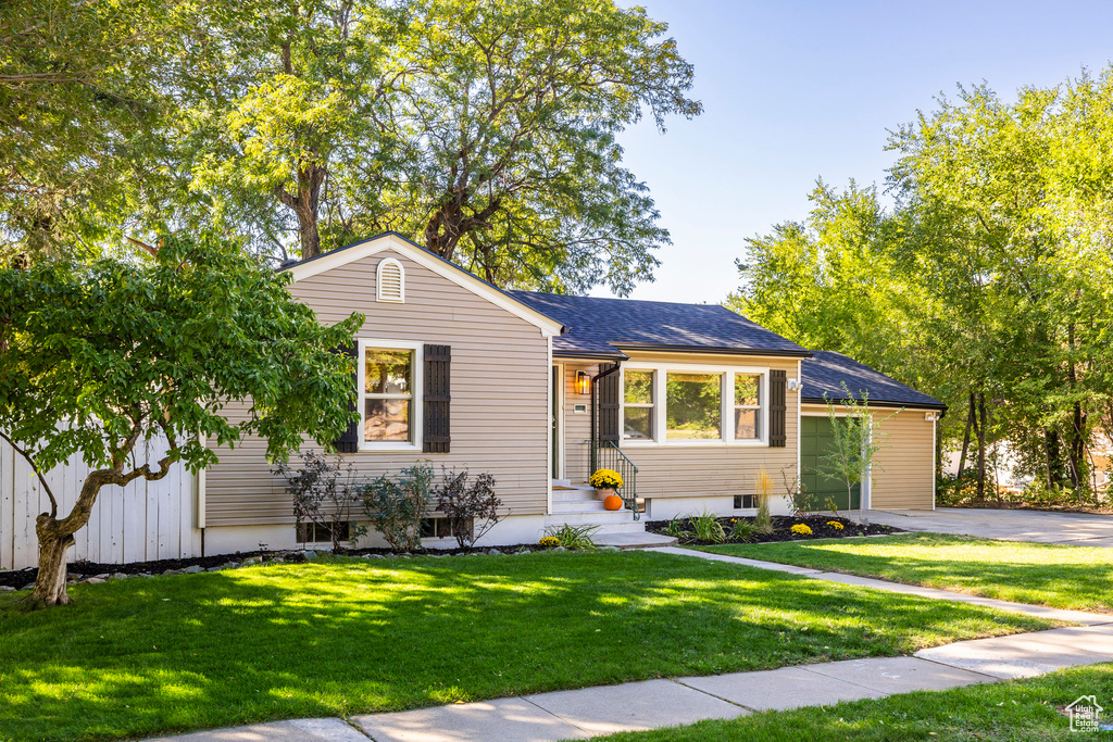 2207 S TYLER AVE Ogden, UT 84401