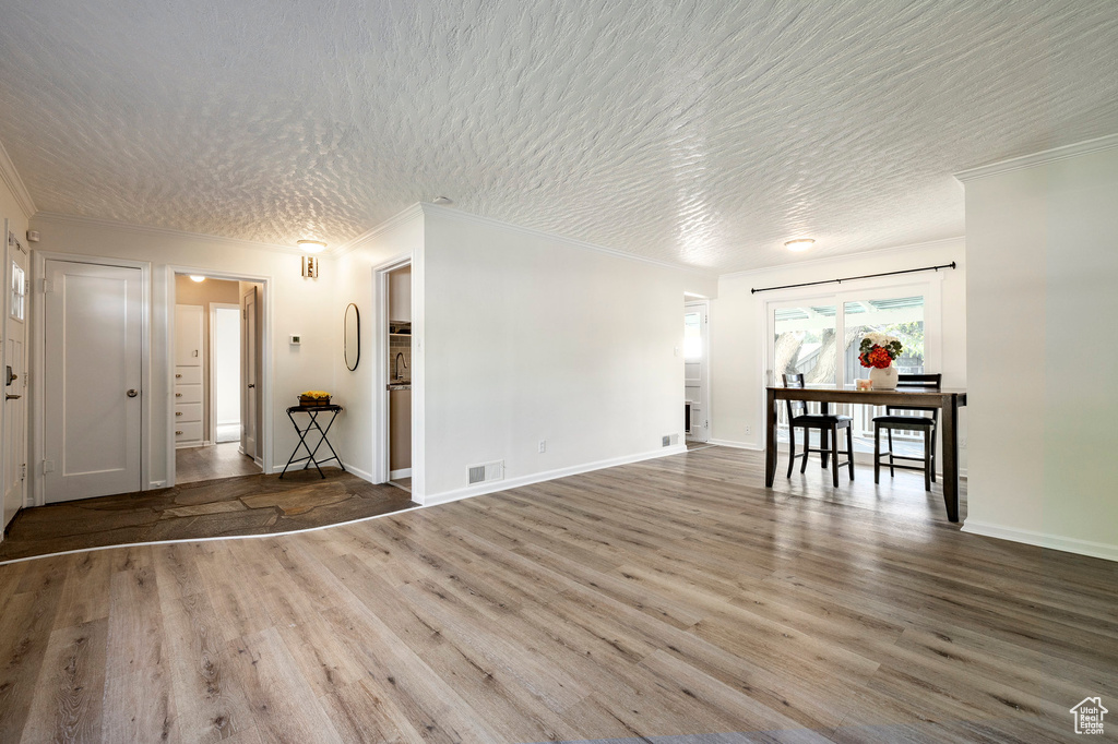 2207 S TYLER AVE Ogden, UT 84401