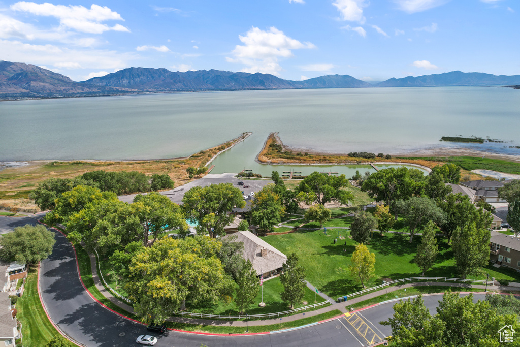 724 S LAGUNA CV Saratoga Springs, UT 84045