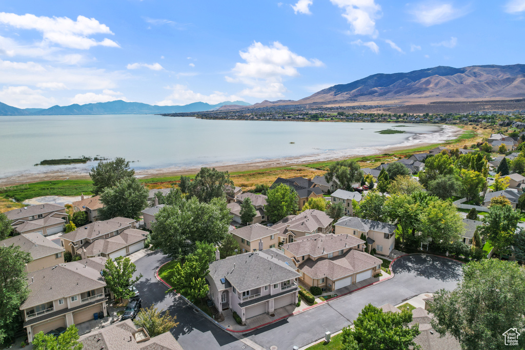 724 S LAGUNA CV Saratoga Springs, UT 84045