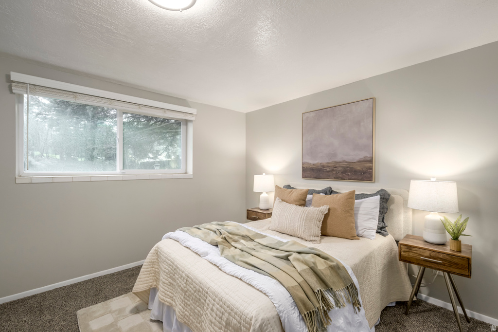 199 E LYNN CIR Sandy, UT 84070