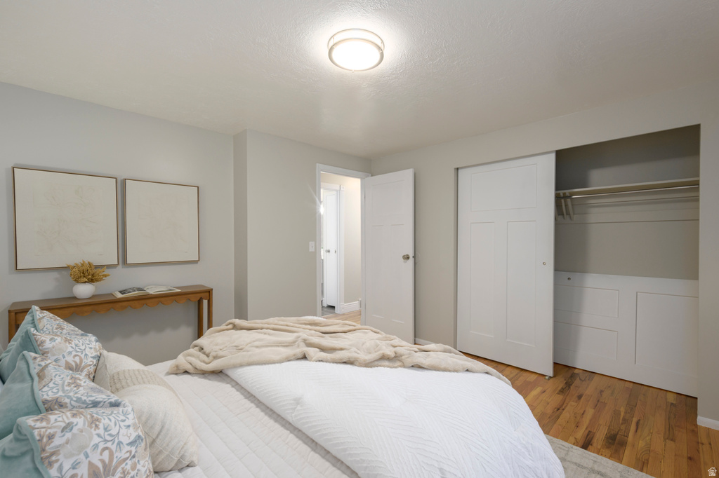 199 E LYNN CIR Sandy, UT 84070