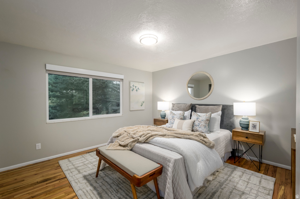 199 E LYNN CIR Sandy, UT 84070