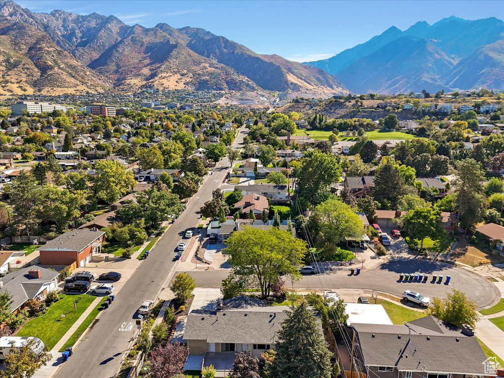 6722 S LAZY BAR CIR Cottonwood Heights, UT 84121