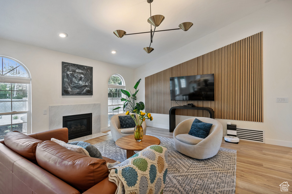 1583 W HEATHER DOWNS CIR South Jordan, UT 84095