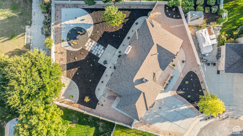 1583 W HEATHER DOWNS CIR South Jordan, UT 84095