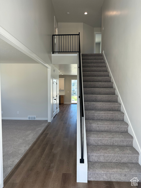 Photo 3 for MLS #2113798 at 2929 E Serdar Ln #C23