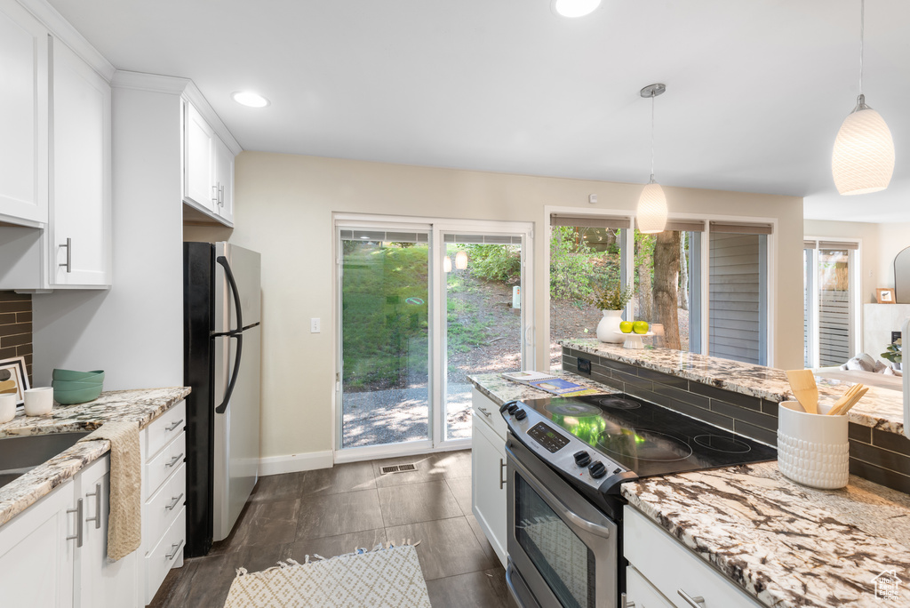 8179 S NORDIC CIR Sandy, UT 84093