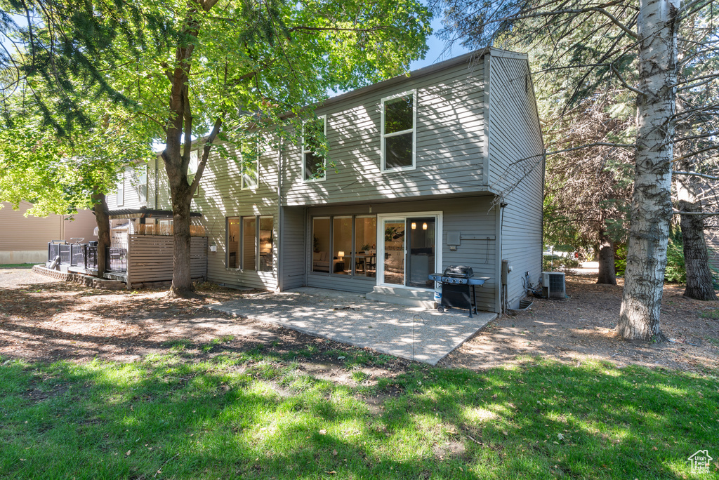 8179 S NORDIC CIR Sandy, UT 84093