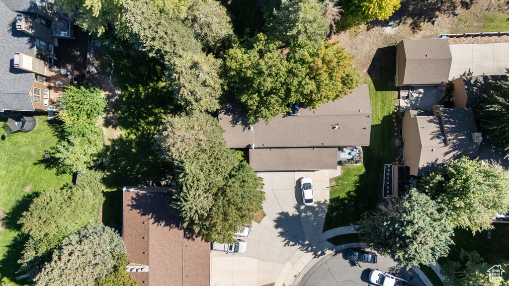 8179 S NORDIC CIR Sandy, UT 84093