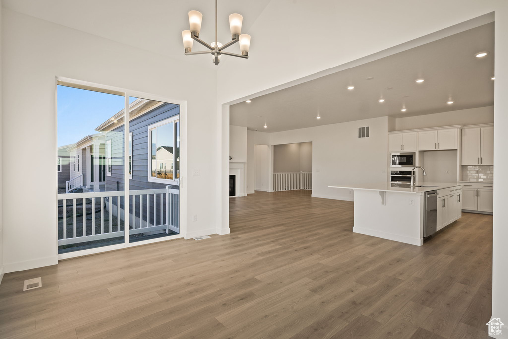 Photo 9 for MLS #2113801 at 246 E Polaris Dr #109